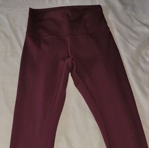 Lulu Lemon tights sz 6